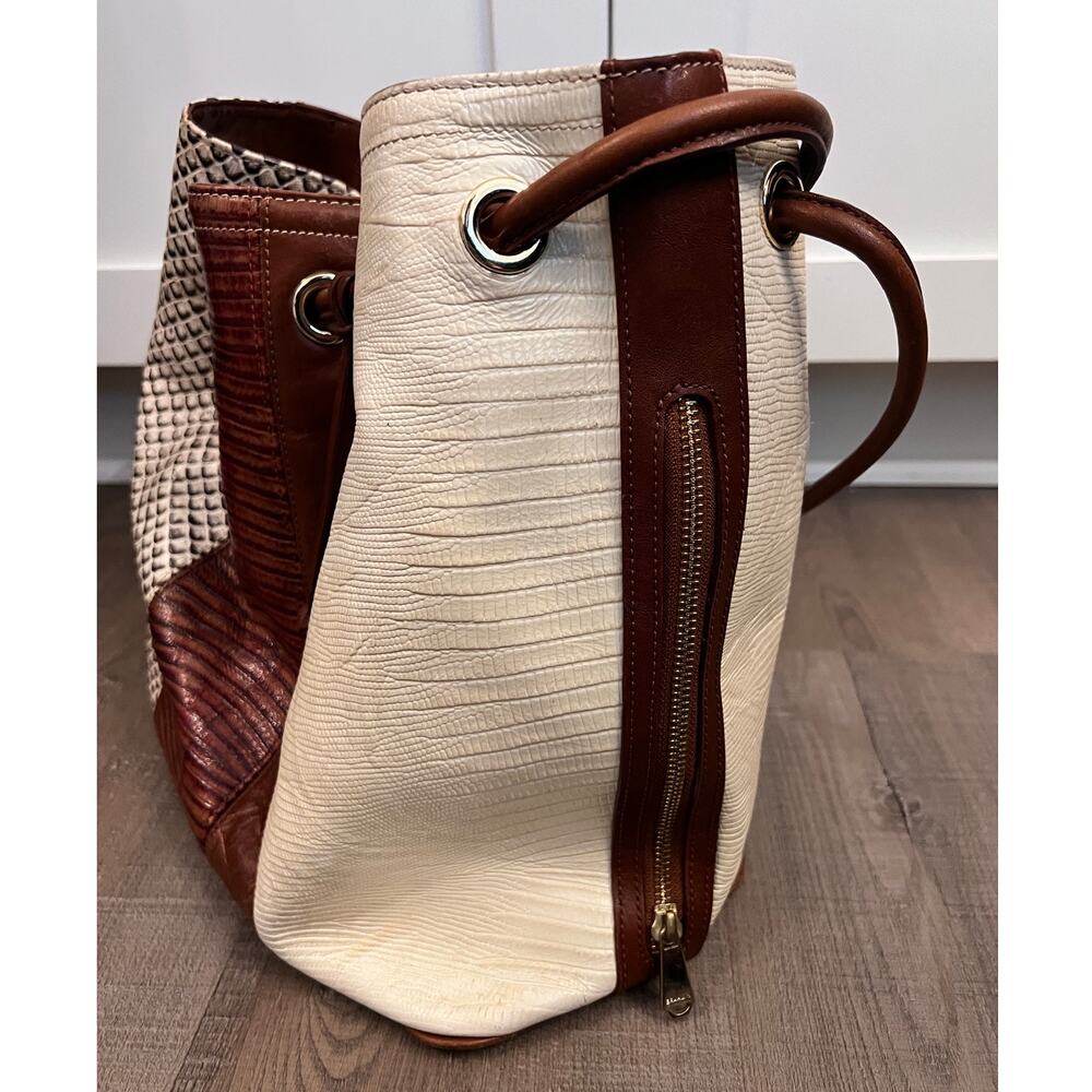 Brahmin Amy Leather Shoulder Drawstring Bucket Bag Purse - Picture 2 of 7